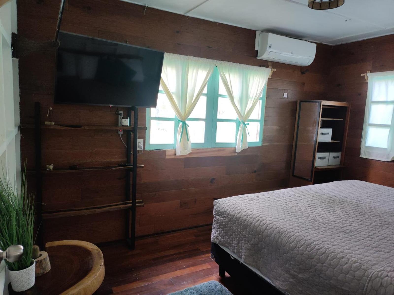 Cabana Con Muelle Privado En La Laguna De 巴卡拉尔 外观 照片
