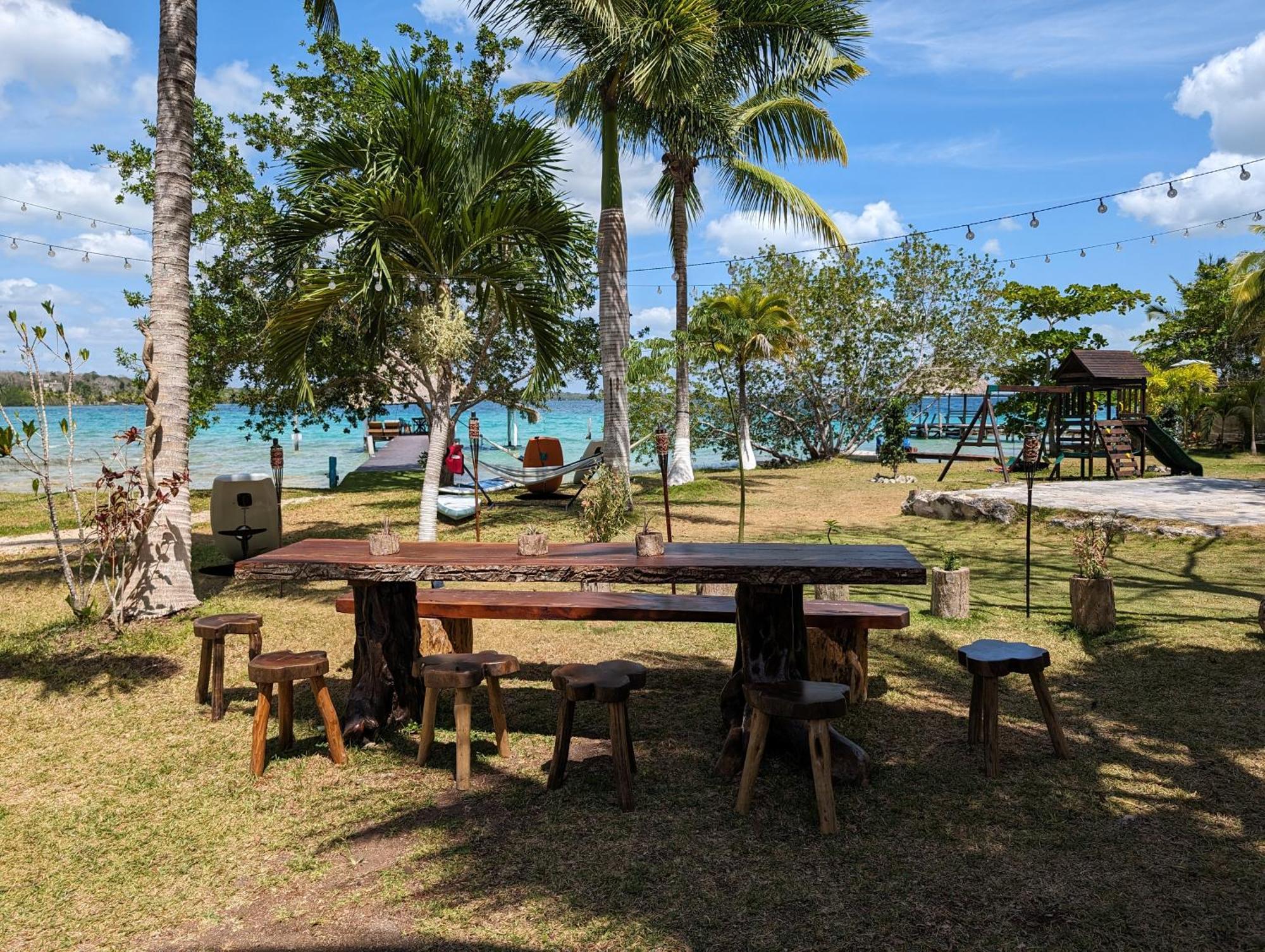 Cabana Con Muelle Privado En La Laguna De 巴卡拉尔 外观 照片